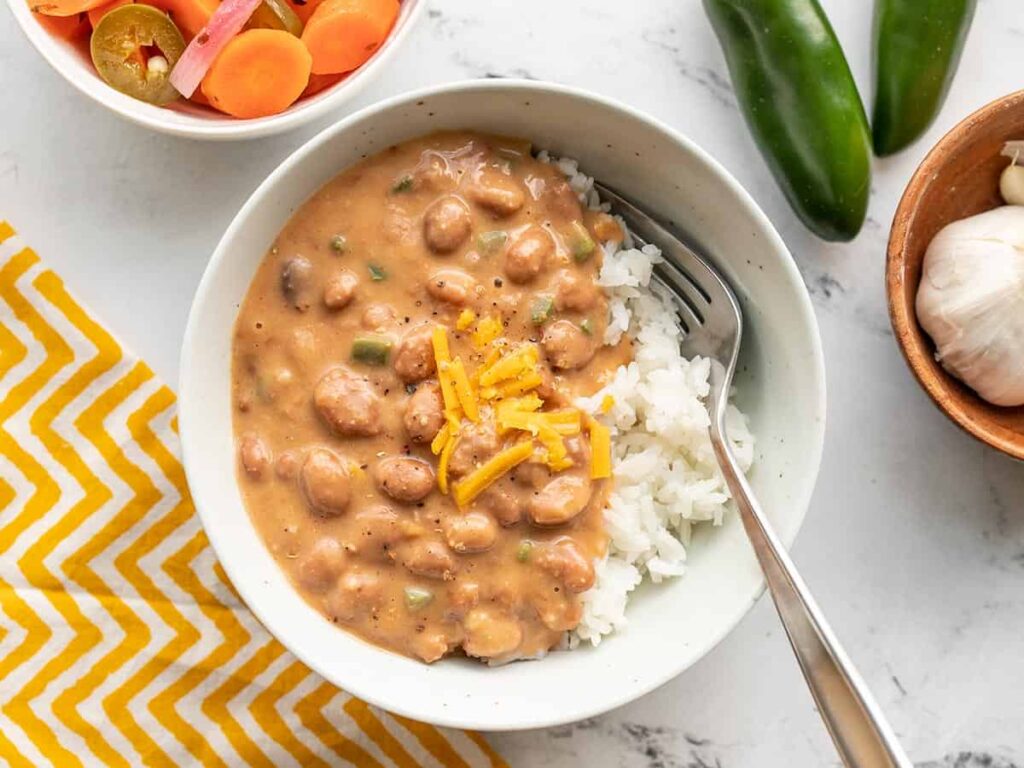 Cheesy-Pinto-Beans-bowl